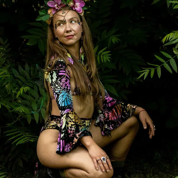 The Velvet Flutter set